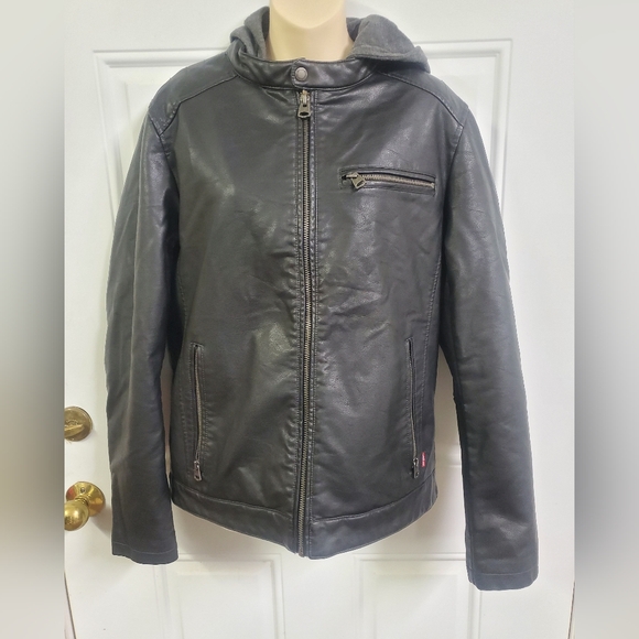 Use like new Levi's faux leather men ride jacket size S - Picture 3 of 8